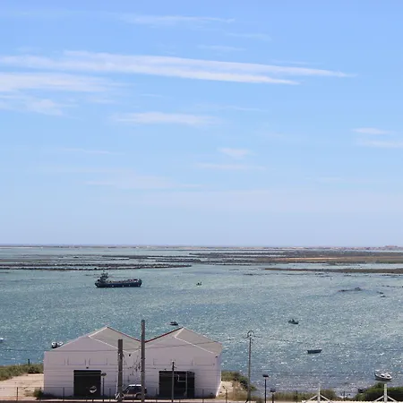 Made ホテル ファロ