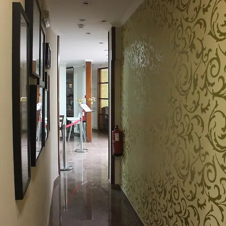 Отель Made Фару